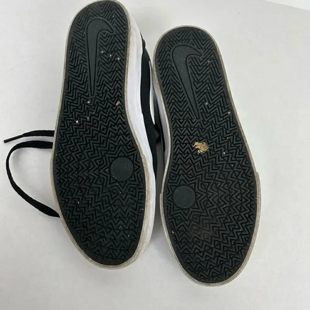 Nike SB Charge canvas skateboarding shoe sneaker CD6279-002 Size 7.5 black white
